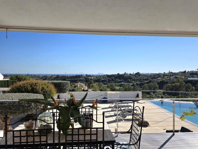 4 Makuuhuoneen Huvila Estepona