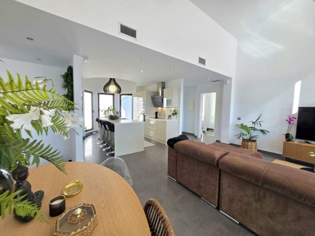 4 Makuuhuoneen Huvila Estepona