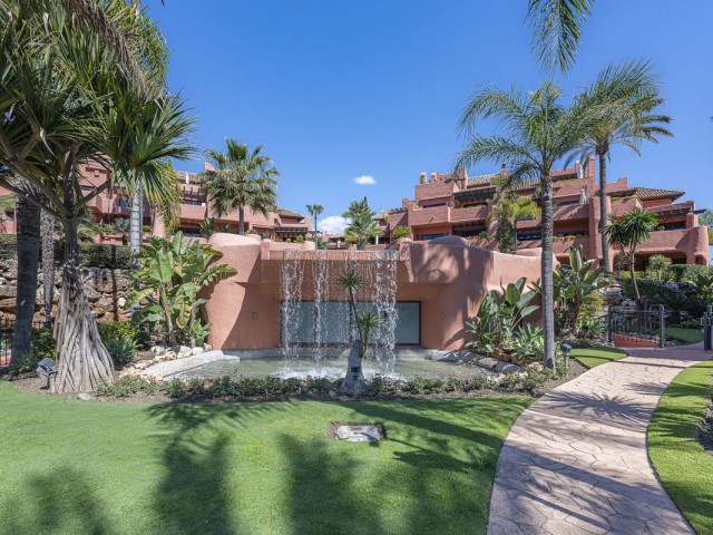 Penthouse in New Golden Mile