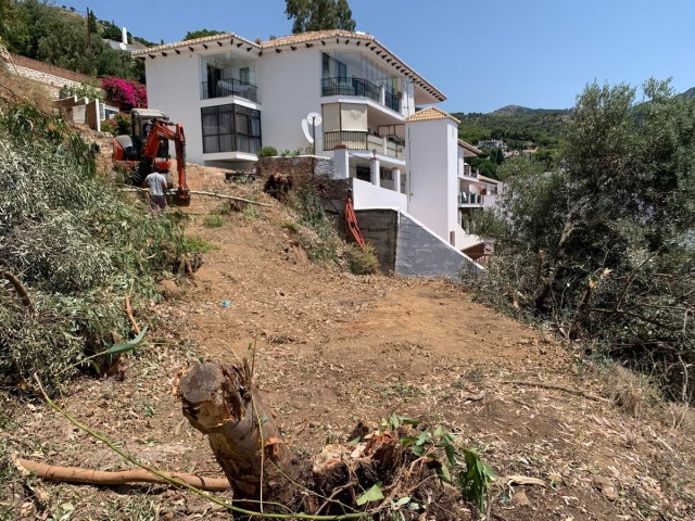  Plot in Mijas