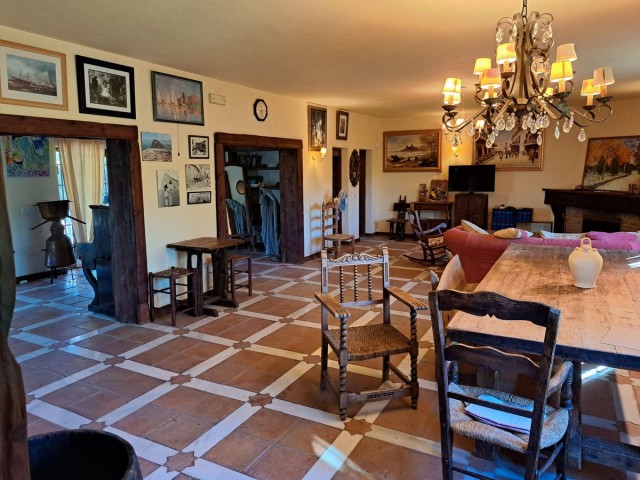 4 Bedrooms Villa in Entrerrios