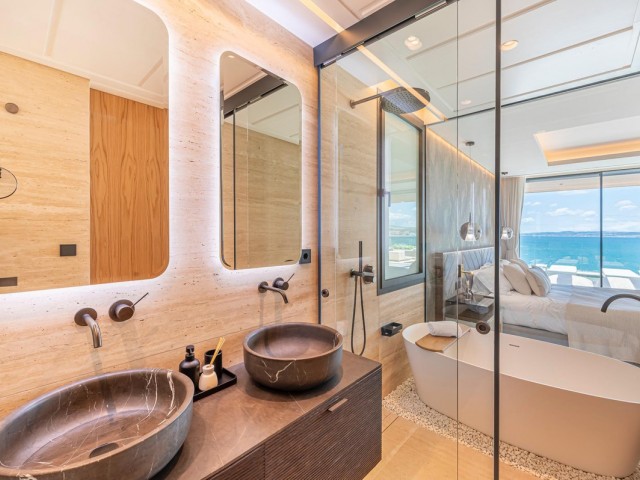 2 Makuuhuoneen Huoneisto Estepona