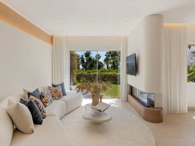 3 Makuuhuoneen Huoneisto Costalita