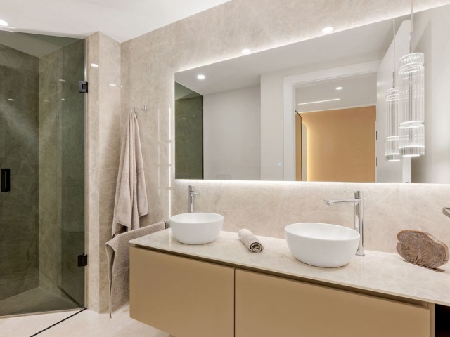 3 Makuuhuoneen Huoneisto Costalita