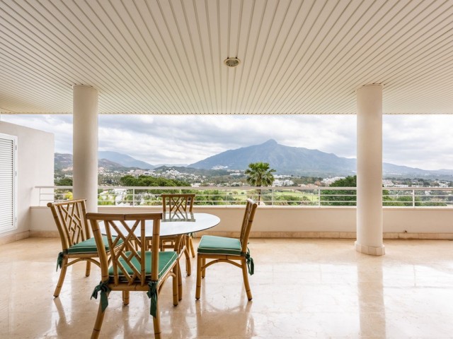 3 Soveroms Leilighet i Nueva Andalucía