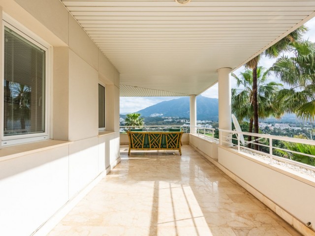 3 Soveroms Leilighet i Nueva Andalucía