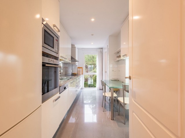 3 Soveroms Leilighet i Nueva Andalucía