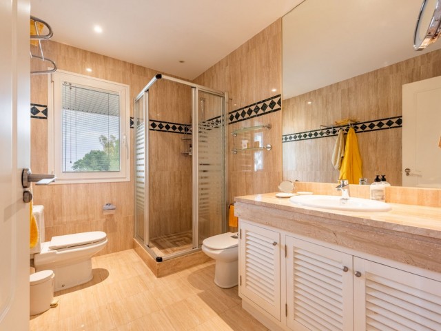 3 Soveroms Leilighet i Nueva Andalucía