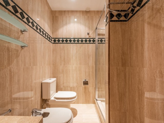 3 Soveroms Leilighet i Nueva Andalucía