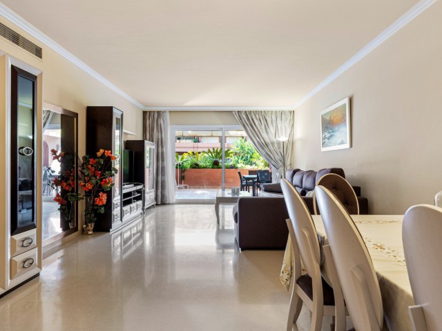 2 Bedrooms Apartment in Puerto Banús