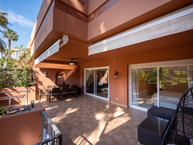 2 Bedrooms Apartment in Puerto Banús