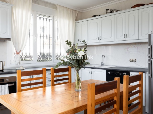 4 Soveroms Villa i Marbella