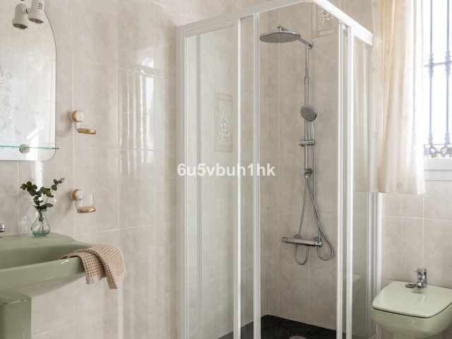 4 Soveroms Villa i Marbella