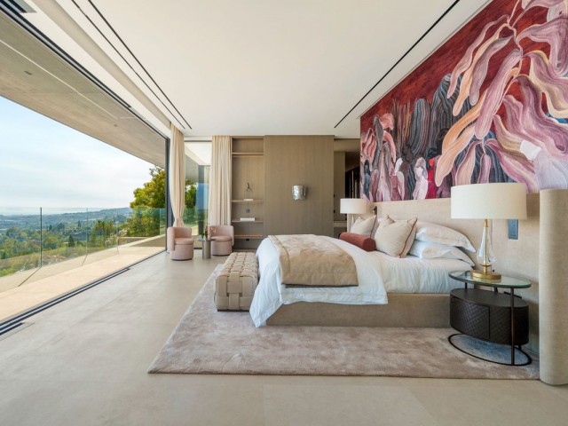 8 Makuuhuoneen Huvila Benahavís