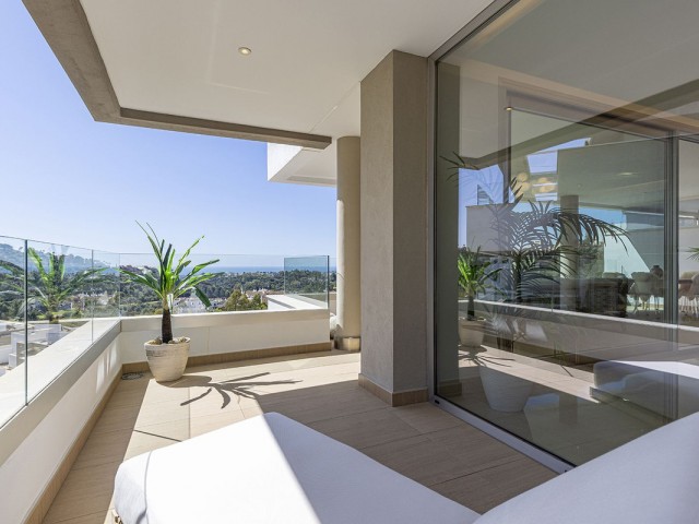 3 Makuuhuoneen Huoneisto Benahavís