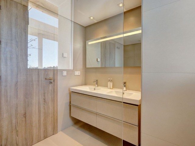 3 Makuuhuoneen Huoneisto Benahavís