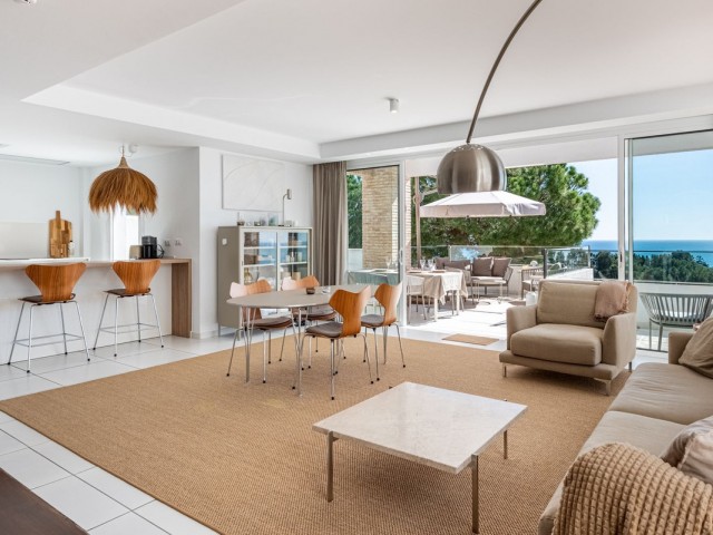 4 Bedrooms Villa in Benalmadena Costa