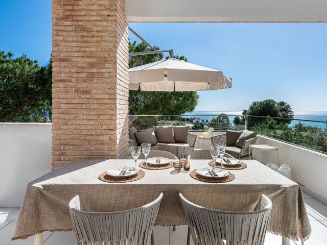 4 Bedrooms Villa in Benalmadena Costa