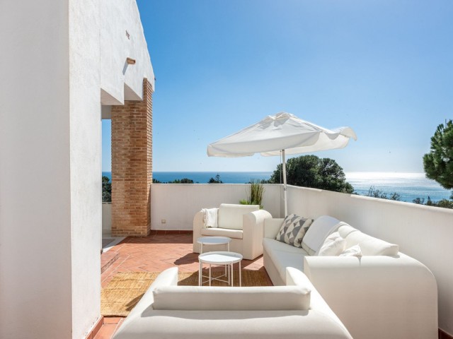 4 Bedrooms Villa in Benalmadena Costa