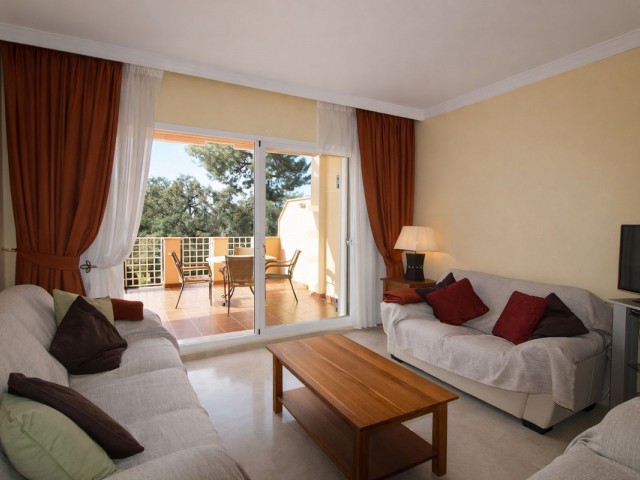 Appartement avec 2 Chambres  à Elviria