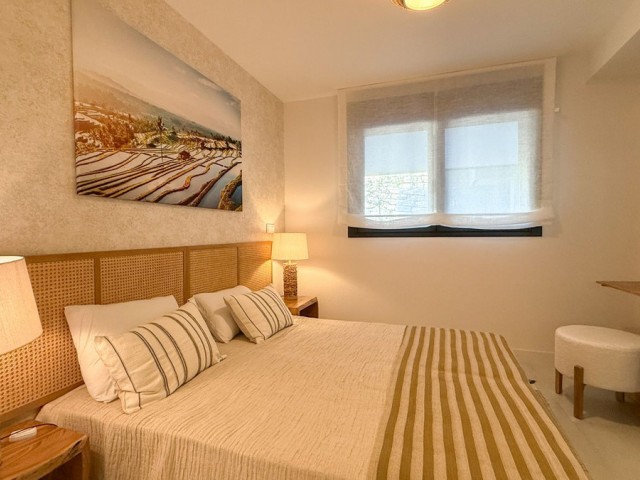 3 Bedrooms Apartment in Selwo