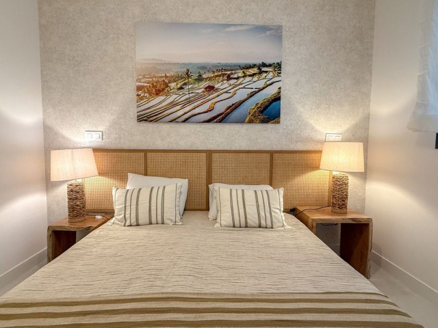 3 Bedrooms Apartment in Selwo