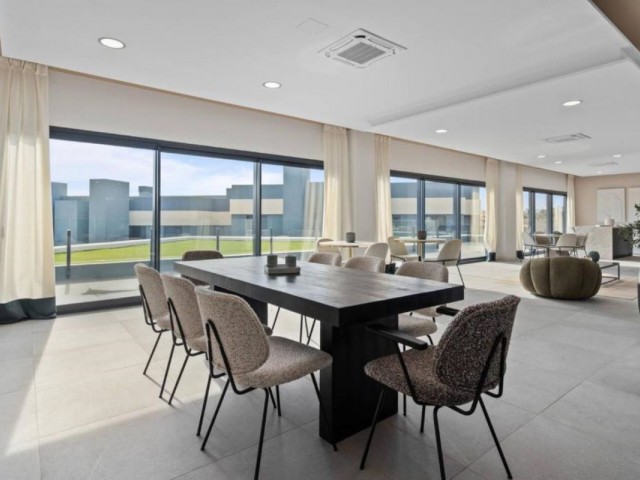 3 Bedrooms Apartment in Selwo