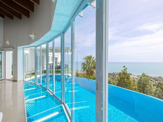 4 Makuuhuoneen Huvila Benalmadena Costa