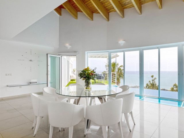 4 Makuuhuoneen Huvila Benalmadena Costa