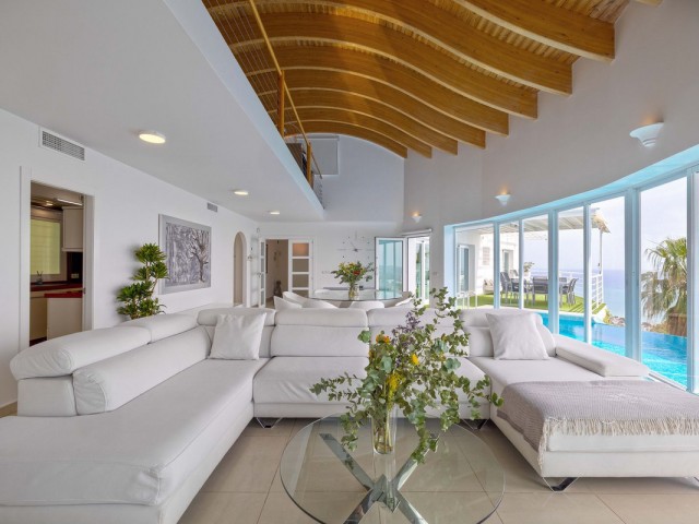 4 Makuuhuoneen Huvila Benalmadena Costa