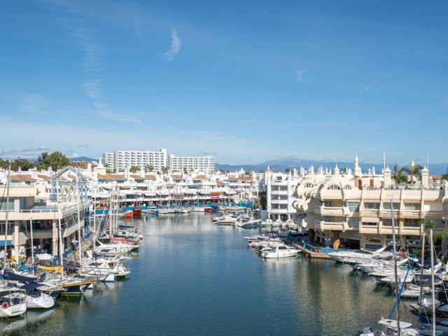 Appartement avec 3 Chambres  à Benalmadena