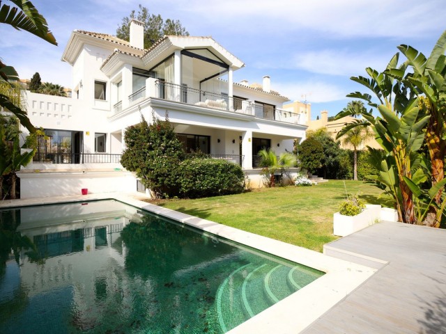 Villa, Nueva Andalucia