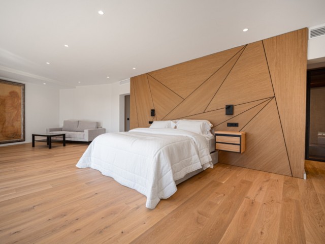 5 Bedrooms Villa in Nagüeles