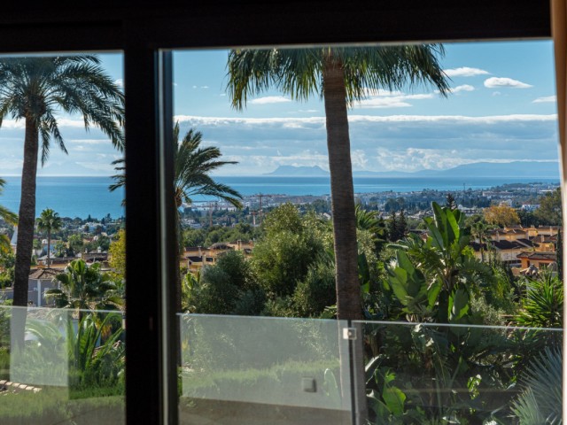 5 Bedrooms Villa in Nagüeles