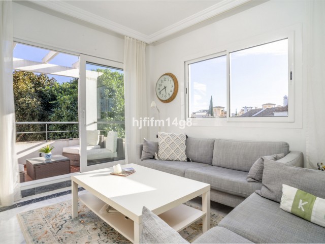 2 Makuuhuoneen Huoneisto Nueva Andalucía