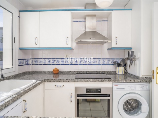 2 Makuuhuoneen Huoneisto Nueva Andalucía