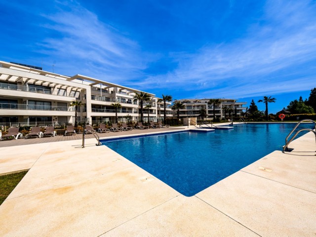 Apartment, El Faro, R5354251
