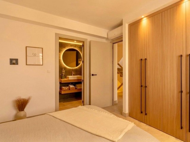 4 Makuuhuoneen Rivitalo Estepona