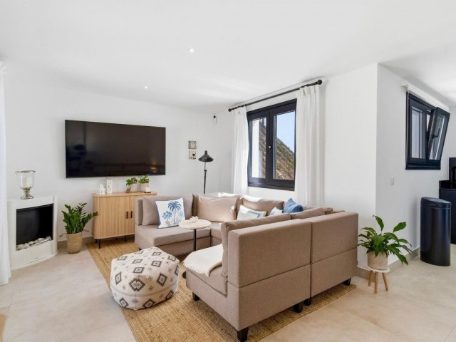 4 Makuuhuoneen Rivitalo Estepona