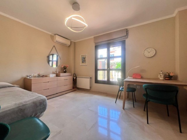 5 Bedrooms Villa in Guadalmina Alta