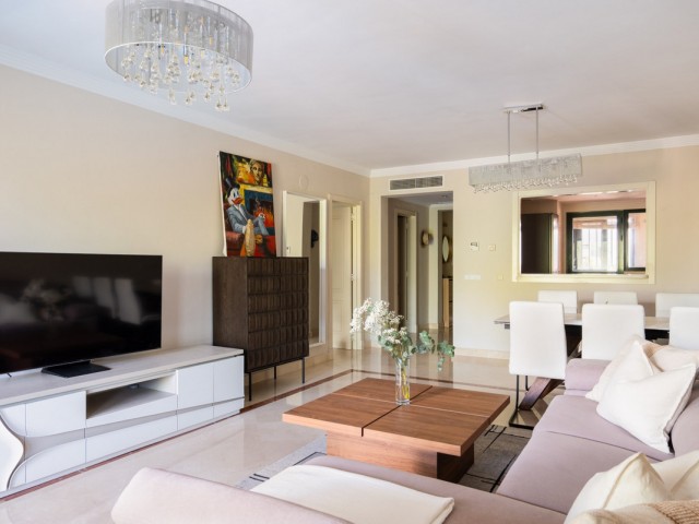 3 Makuuhuoneen Huoneisto Nueva Andalucía