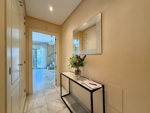 2 Makuuhuoneen Huoneisto Estepona