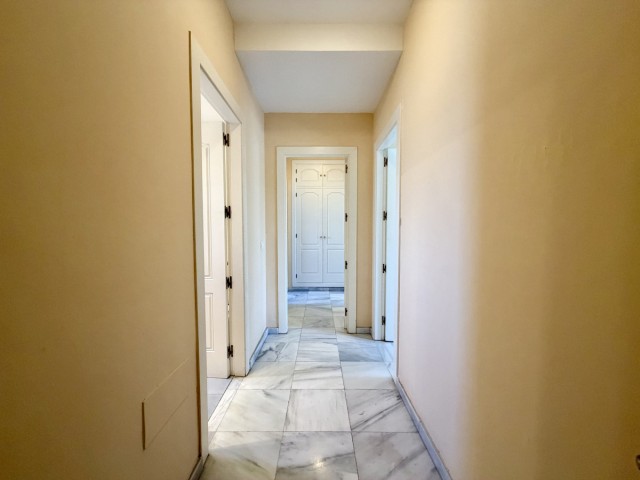 2 Makuuhuoneen Huoneisto Estepona