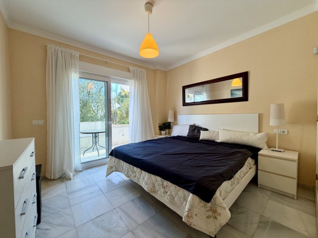 2 Makuuhuoneen Huoneisto Estepona