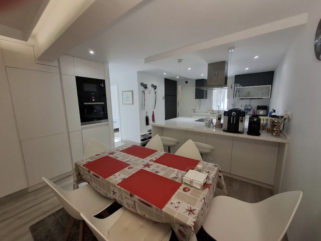 3 Schlafzimmer Apartment in Marbella