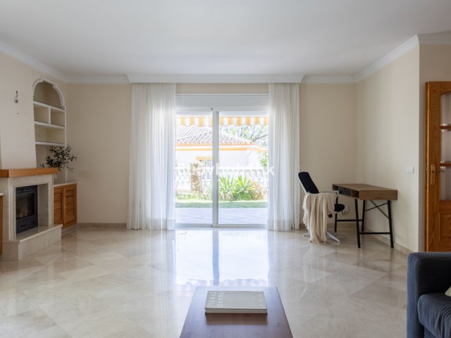 5 Sovrums Radhus i San Pedro de Alcántara