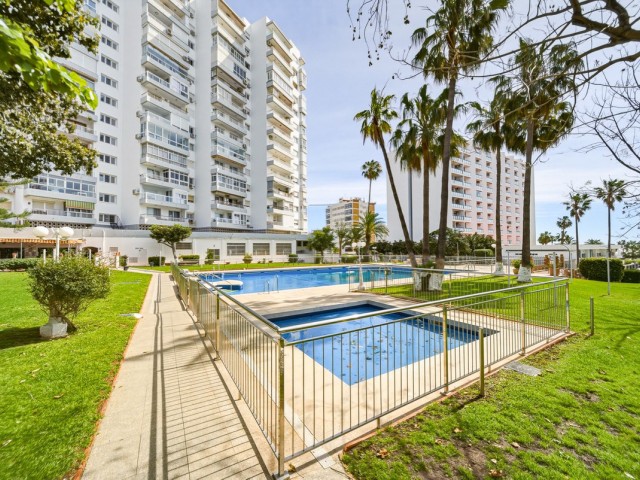 Huoneisto, Benalmadena Costa, R5357170