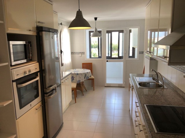 3 Schlafzimmer Apartment in La Duquesa