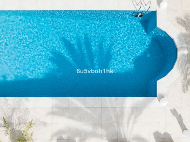 6 Makuuhuoneen Huvila Arroyo de la Miel