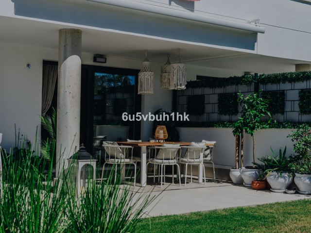 2 Makuuhuoneen Huoneisto Estepona